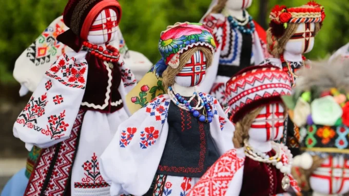 День вишиванки у Житомирі - майстеркласи та виставки (фото)