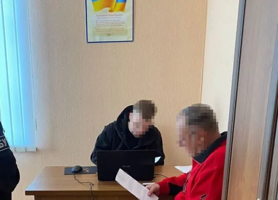 СБУ викрила на Житомирщині колишнього військового, уродженця рф, який вихваляв "кадирівців" та поширював пропаганду