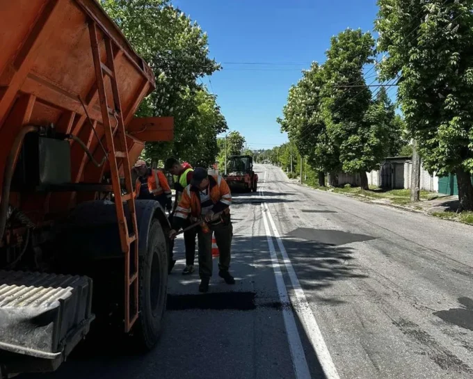 Грошей на капітальні ремонти доріг у Житомира немає: куди йде фінансування?