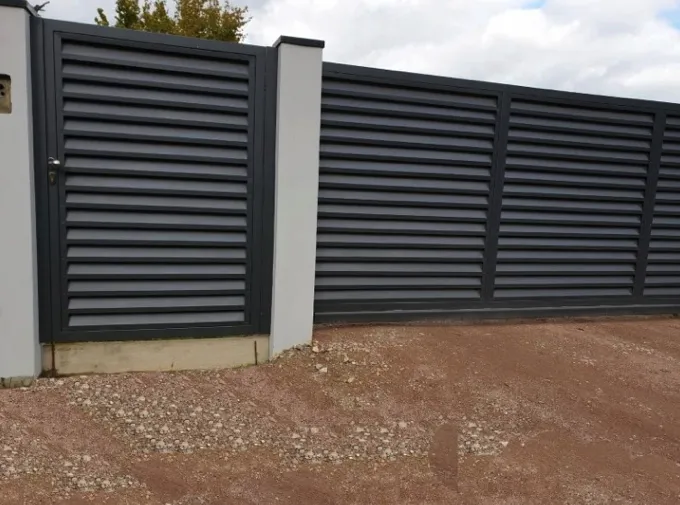 Какой ширины делать ворота на участок?