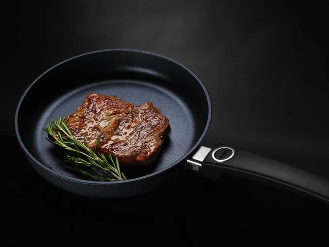 Сковорода Woll