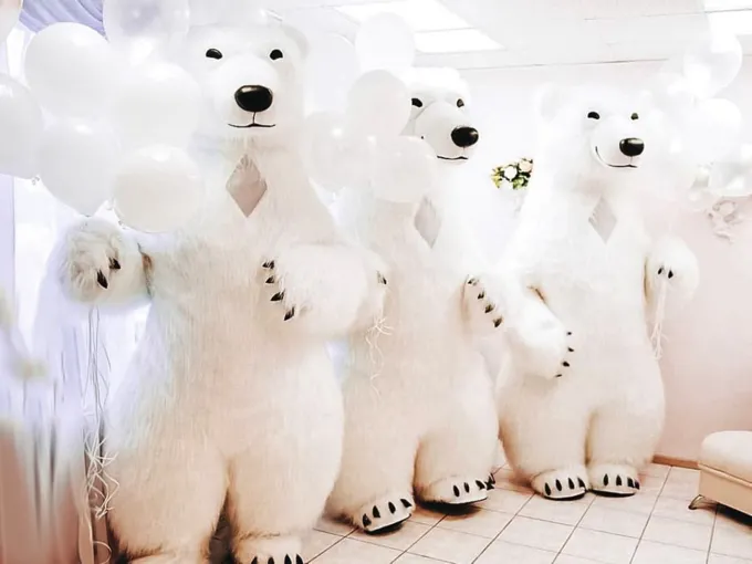 Білий ведмедик — подарунок для дитини Білий ведмедик — подарунок для дитини