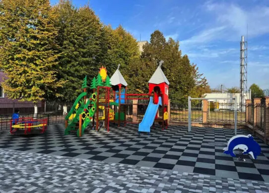 Кращі виробники дитячих майданчиків у Житомирі