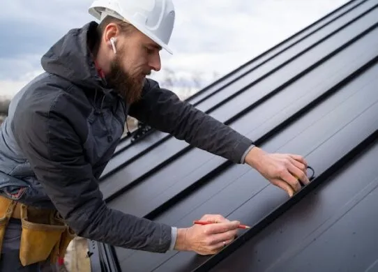 У кого заказать профнастил в Киеве по достойной цене, высокого качества