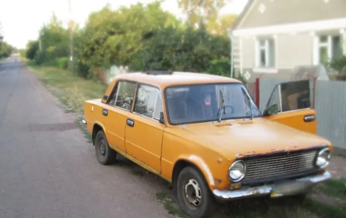 На Житомирщині викрали людину та вивезли у багажнику до лісу, де побили і покинули