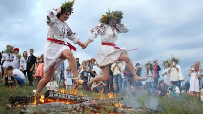 Івана Купала 2024: дата, прикмети, традиції та заборони