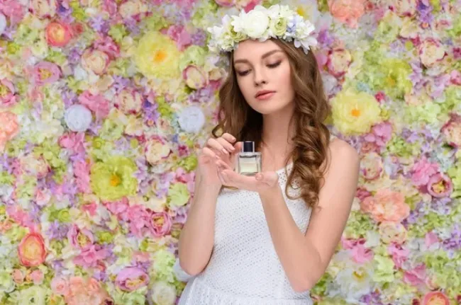 Як обрати парфум для кожної пори року