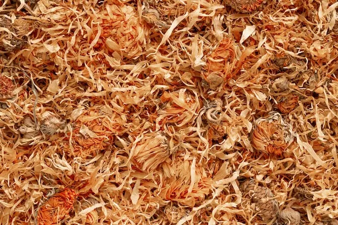 Чим цікава деревна шерсть і як вона використовується?