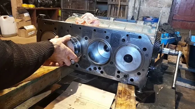 Диагностика износа поршневой группы тракторов МТЗ