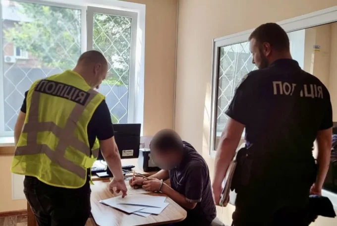 Мешканець Бердичева забив до смерті знайомого через ревнощі