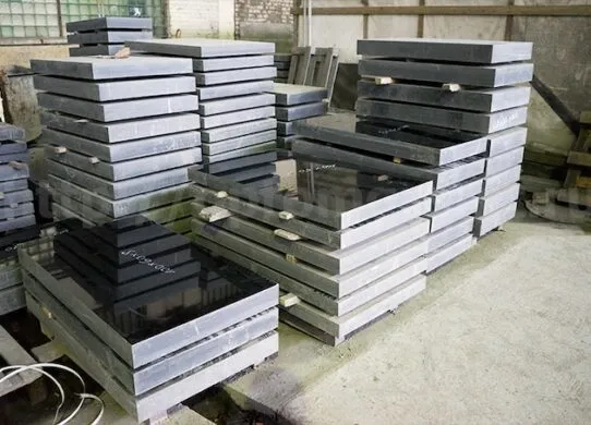 Вироби з граніту від Kamkor з Коростишева