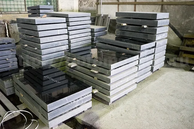 Вироби з граніту від Kamkor з Коростишева