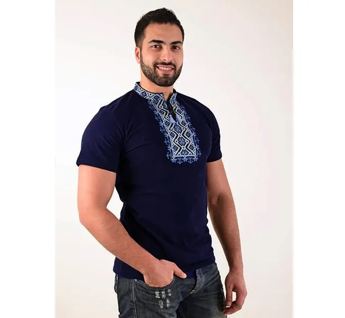 Вишиті футболки чоловічі