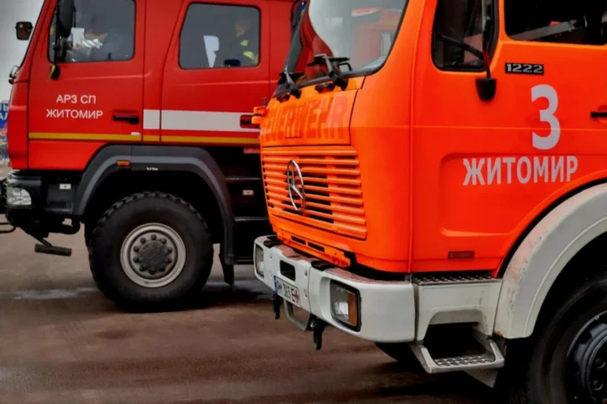 Рятувальники на Житомирщині допомогли постраждалій в аварії