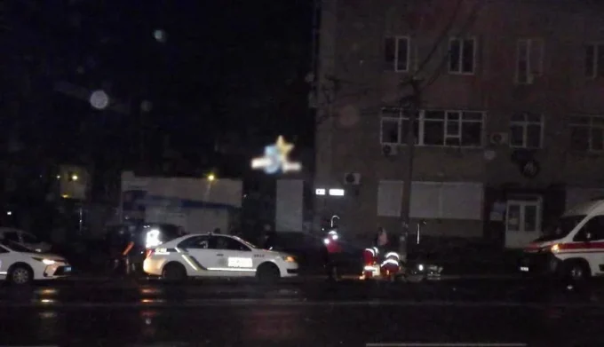 На перехресті у Житомирі посварилися двоє нетверезих чоловіків, що призвело до трагедії