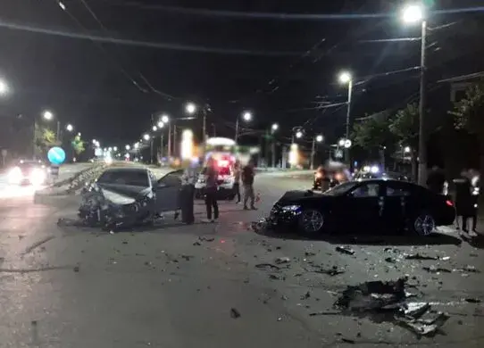 У Житомирі зіткнулися два автомобілі - є постраждалі