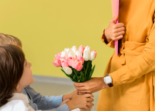 День вихователя та дошкільних працівників 2024: привітання у віршах та прозі