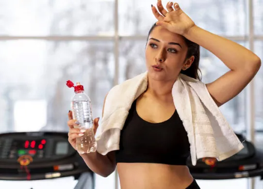 Гідратація та спортивні досягнення: як бути на піку спортивної форми в спекотний сезон