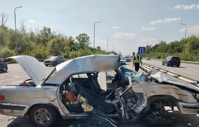 У Житомирській області в аварію потрапив італієць