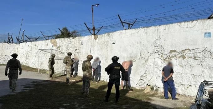 У виправній колонії на Житомирщині організували наркобізнес