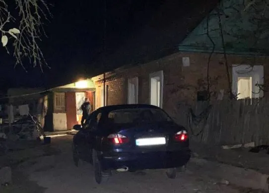 Через давній борг житомирянин отримав ножові поранення