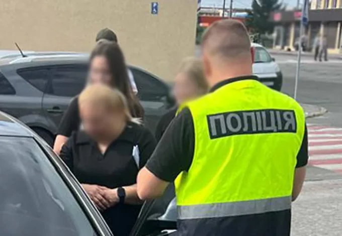 Мешканка Житомирщини за гроші одружувала призовників на жінках з інвалідністю