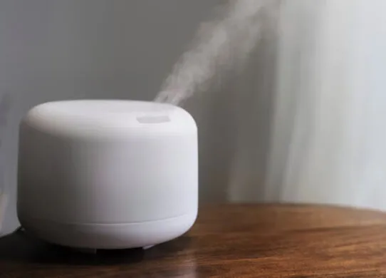 Автоматичні освіжувачі повітря в інтер'єрі: стиль та комфорт