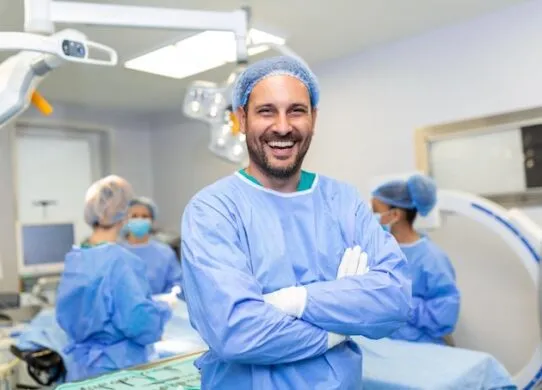 У яких випадках вам може знадобитися судинний хірург