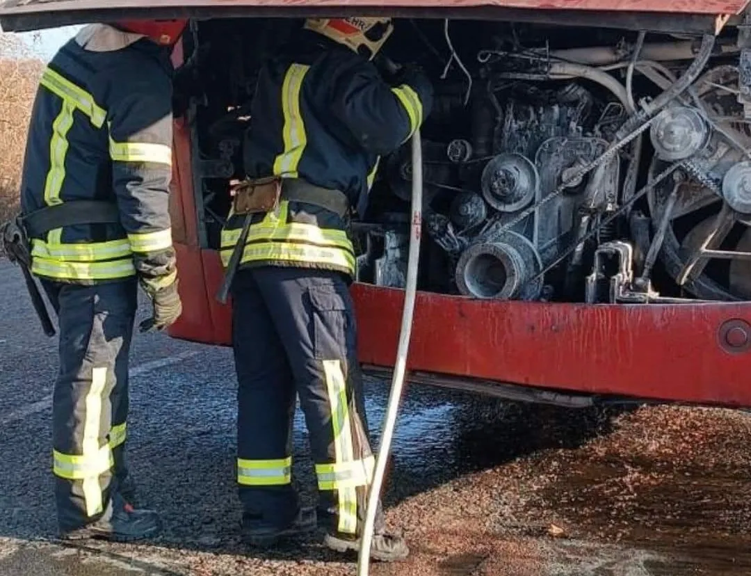 На Житомирщині загорівся рейсовий автобус з 50 пасажирами