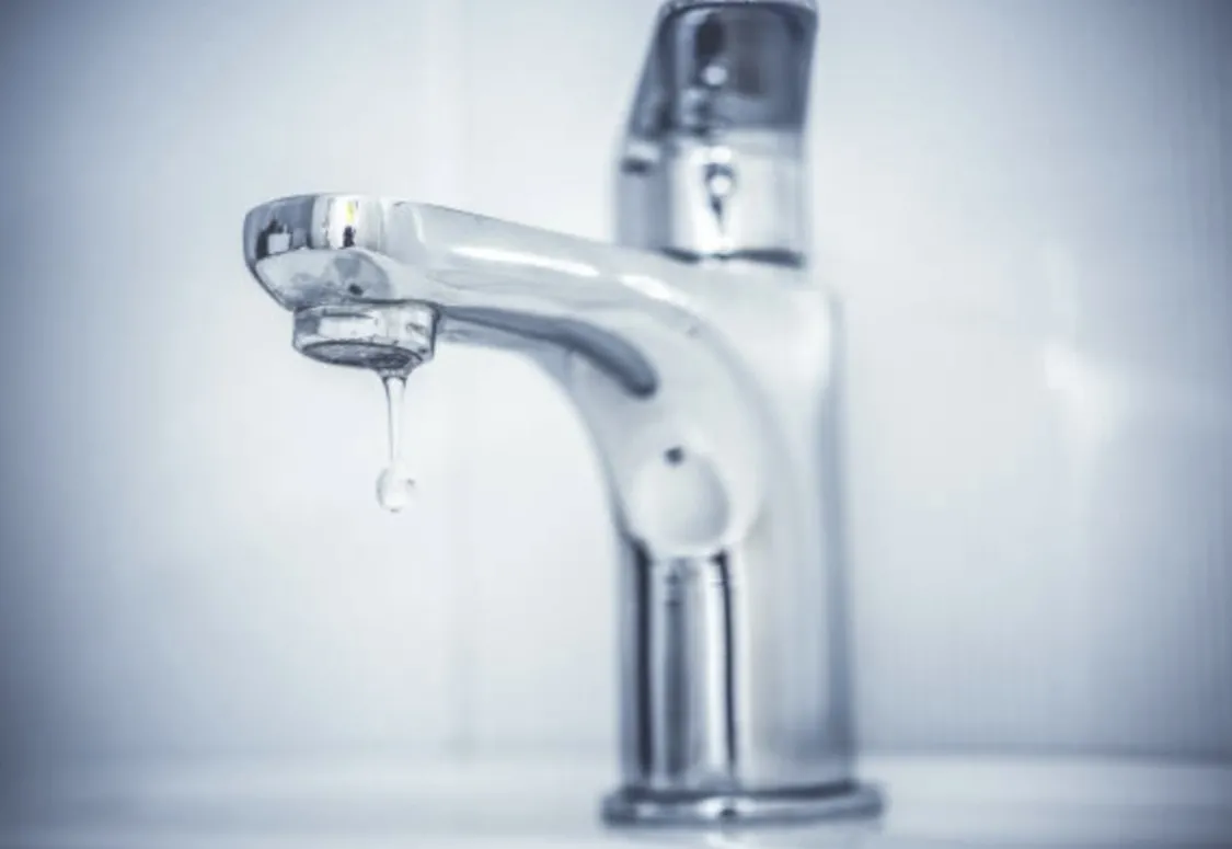 Через відключення світла у Житомирі можливі перебої з водою