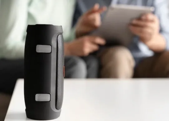 Переваги портативних колонок та їх популярність