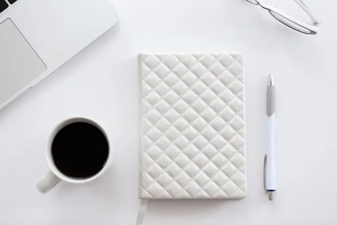 Як організувати робочий простір: зручні канцелярські товари та лайфхаки для підвищення продуктивності