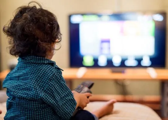 Який телевізор вибрати для дитячої кімнати?