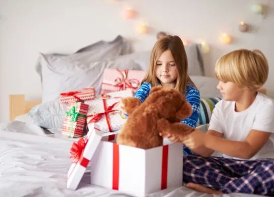 Що подарувати дитині на день Святого Миколая?