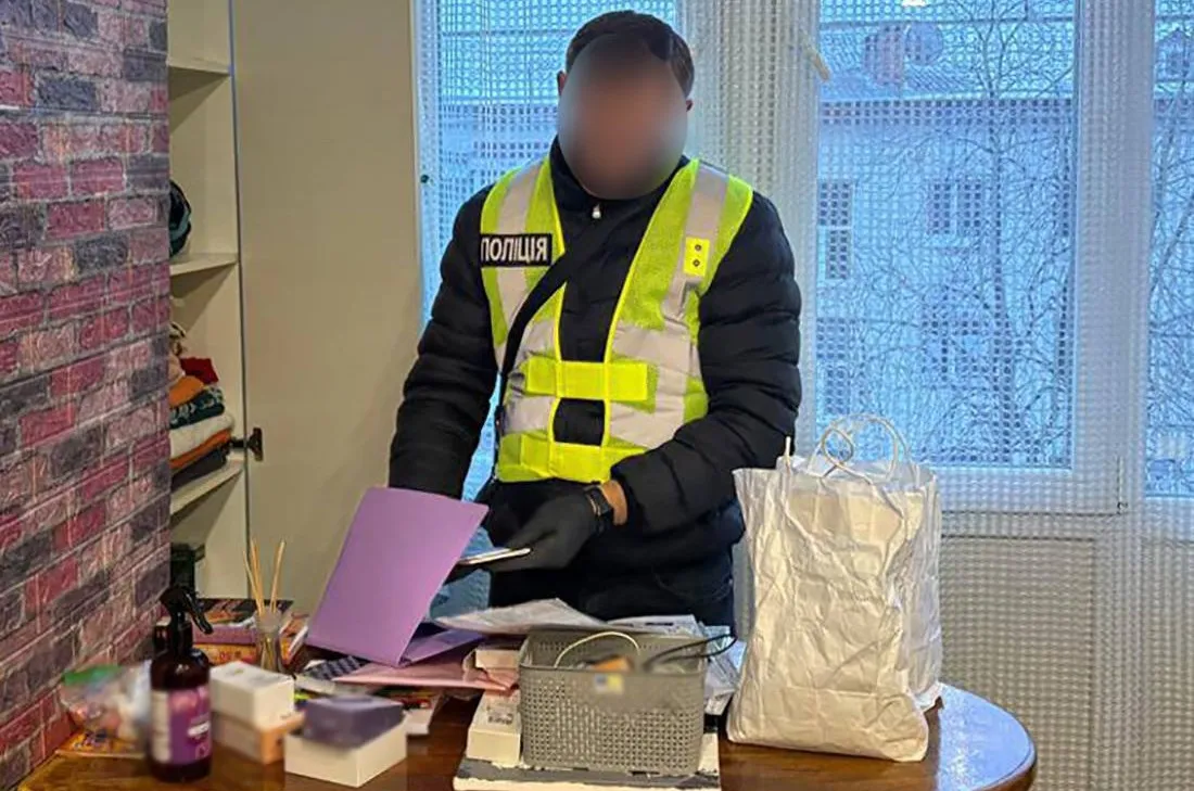 Житомирський "капітан корабля" ошукав моряків, які шукали роботу