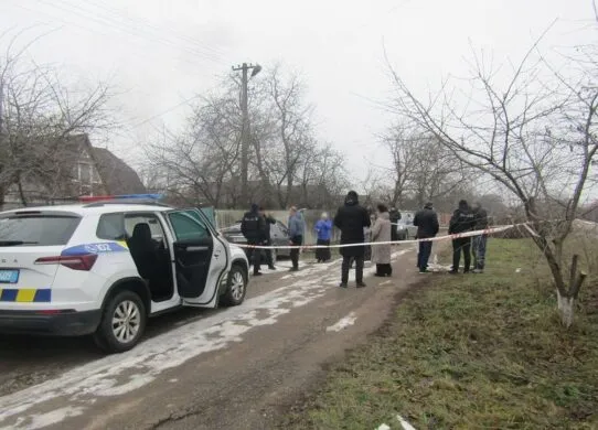 На Житомирщині троє нападників вбили та пограбували чоловіка