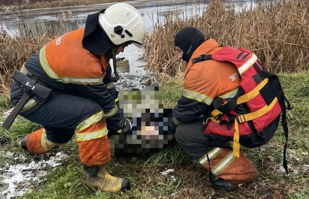 Зі ставка на Житомирщині витягли мертвого чоловіка