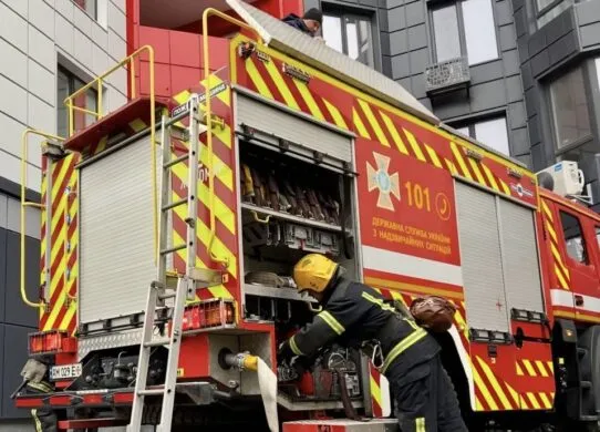 У Коростишеві з пожежі винесли тіло чоловіка