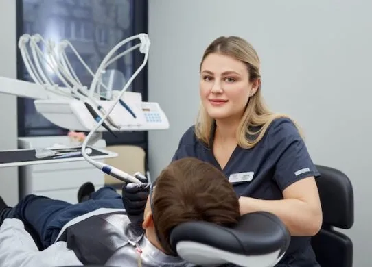 Що потрібно знати батькам, які планують лікувати дітей під седацією?