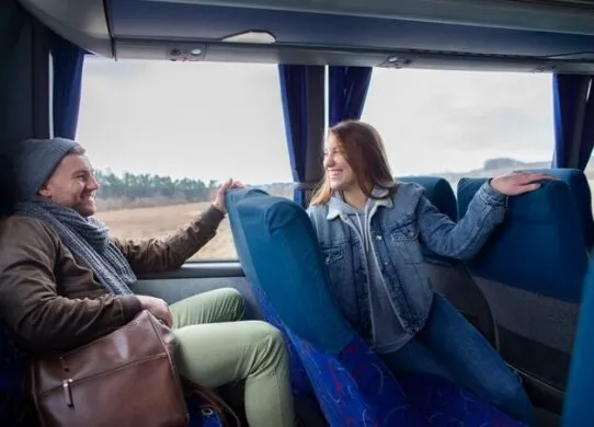 Автобус для подорожі