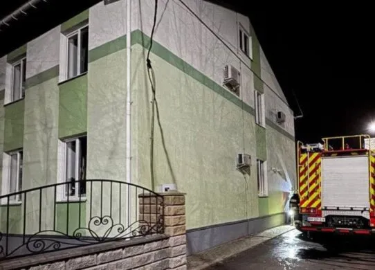 У Станишівській громаді на Житомирщині невідомий підпалив адміністративне приміщення