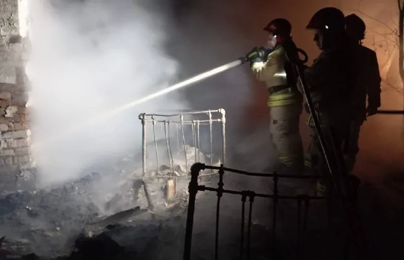 На Житомирщині рятувальники виявили тіло жінки під час гасіння пожежі