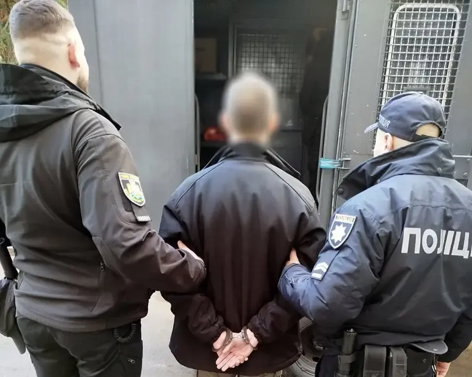 Подробиці жорсткого вбивства у Житомирі через відмову дати цигарку