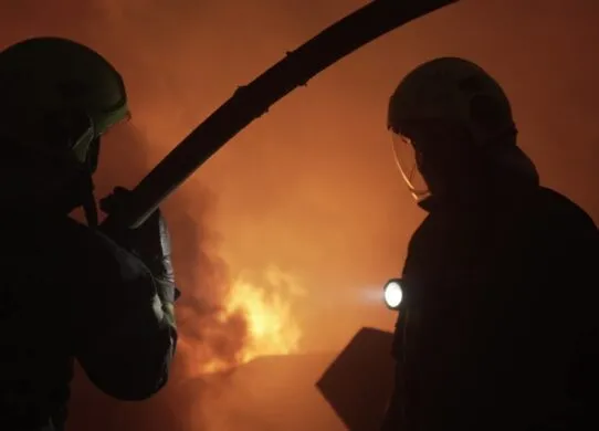 У Житомирі жінка ледь не згоріла живцем у власній квартирі