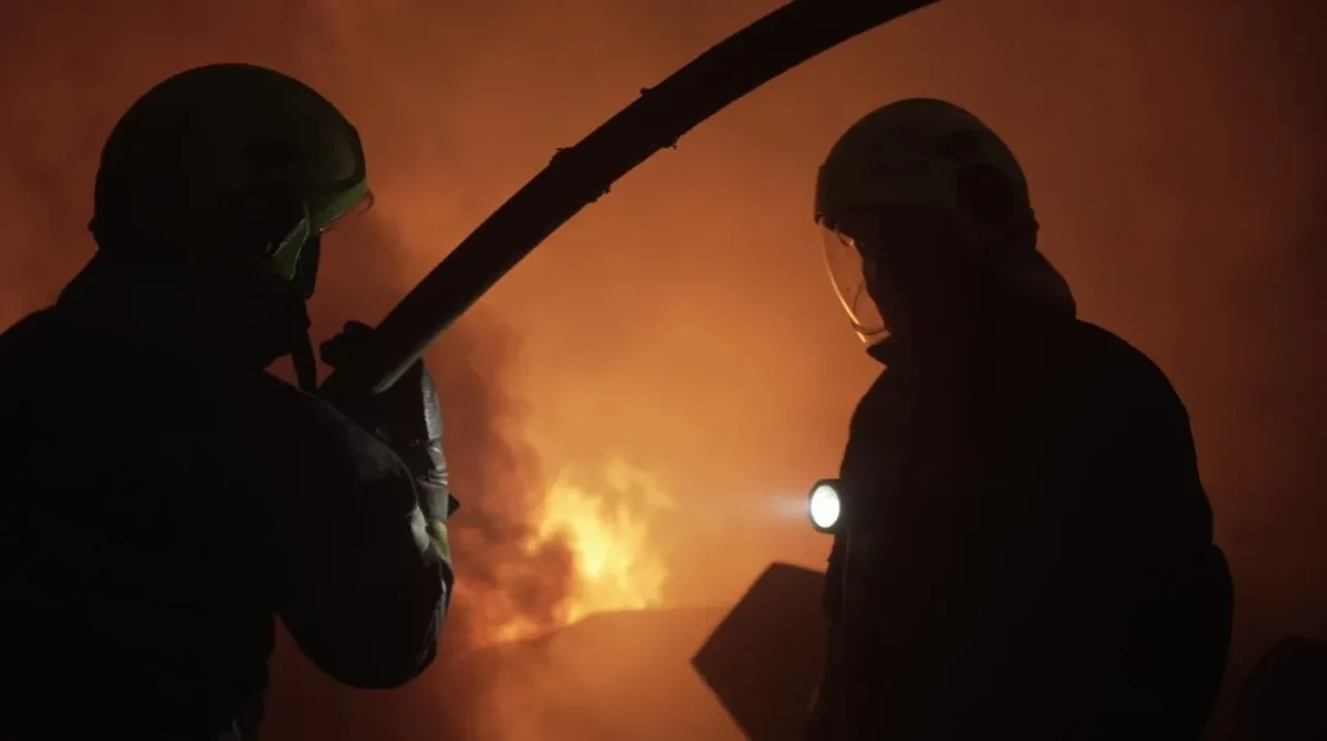 У Житомирі жінка ледь не згоріла живцем у власній квартирі