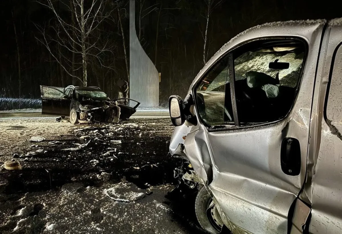 Троє людей потрапили до лікарні внаслідок ДТП на Житомирщині