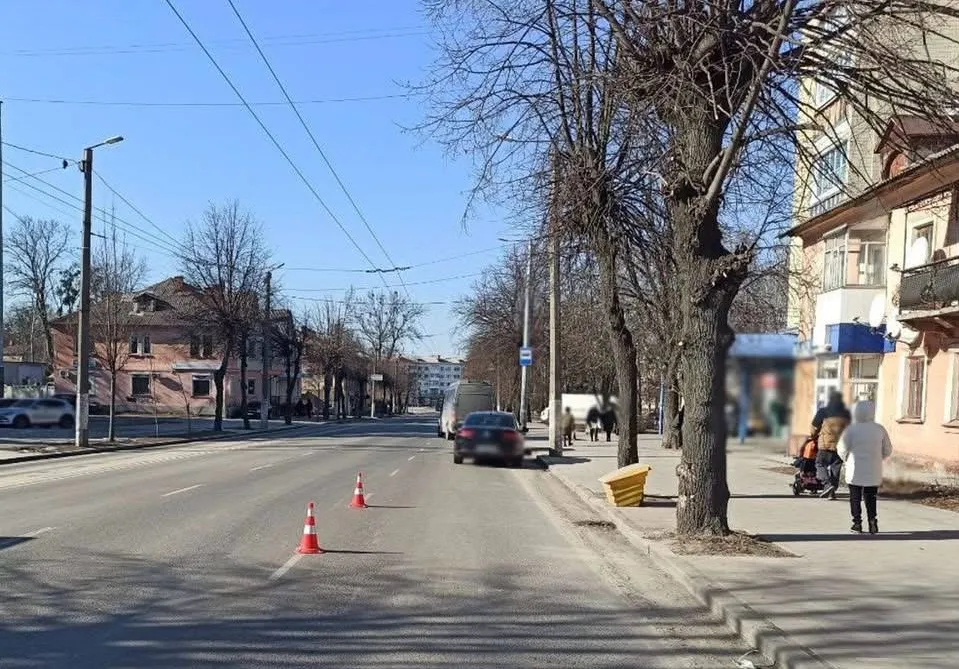 У Житомирі під колеса авто потрапила 10-річна дівчинка