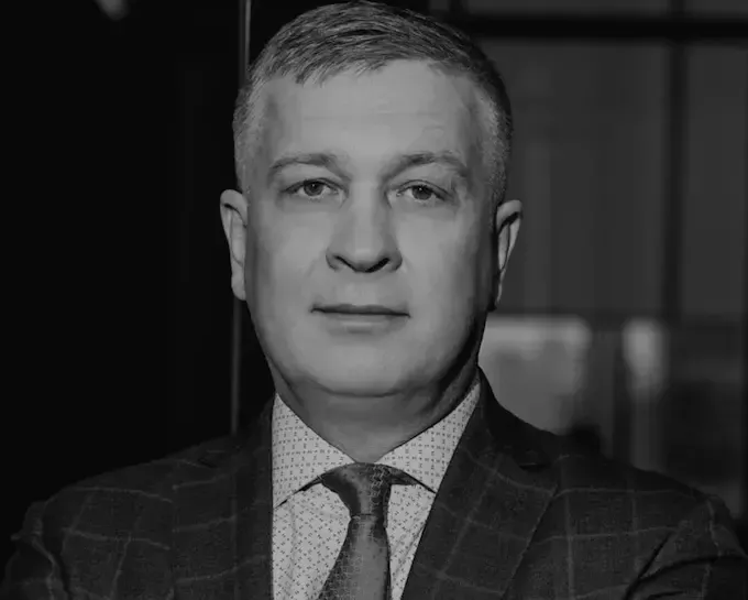 Незаконне звільнення з роботи та чим тут допоможе Сергій Шкляр?