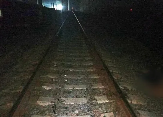 На залізничних коліях у Житомирі загинула людина