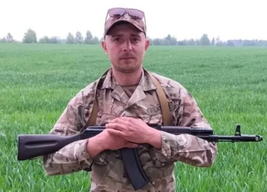 Майже 2 роки вважали зниклим безвісти: на Житомирщині попрощалися з Героєм